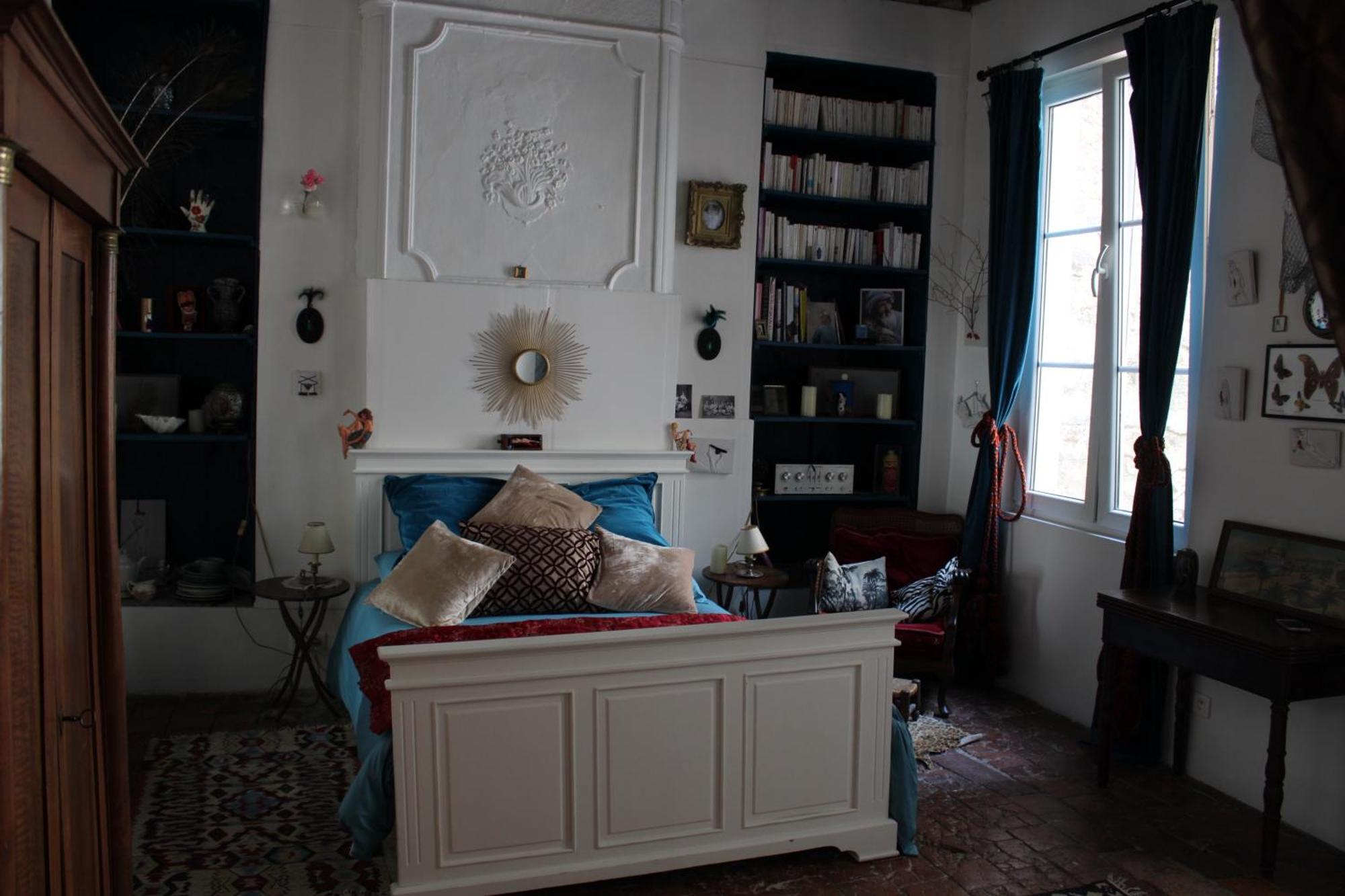 Le Boudoir D'Artiste Bed & Breakfast Semur-en-Auxois Bagian luar foto
