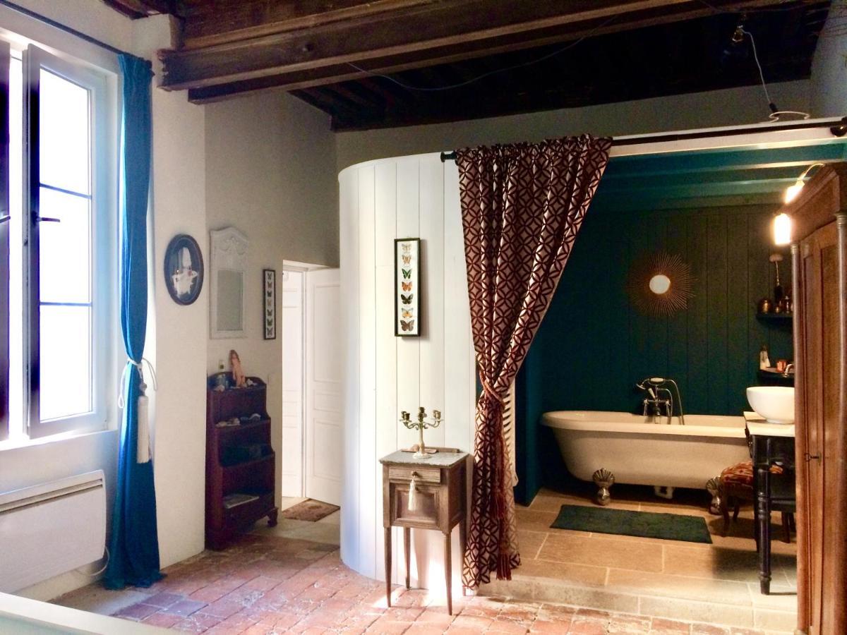 Le Boudoir D'Artiste Bed & Breakfast Semur-en-Auxois Bagian luar foto