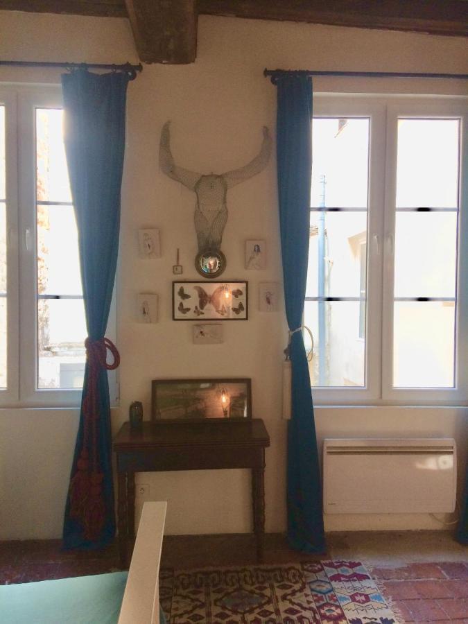 Le Boudoir D'Artiste Bed & Breakfast Semur-en-Auxois Bagian luar foto