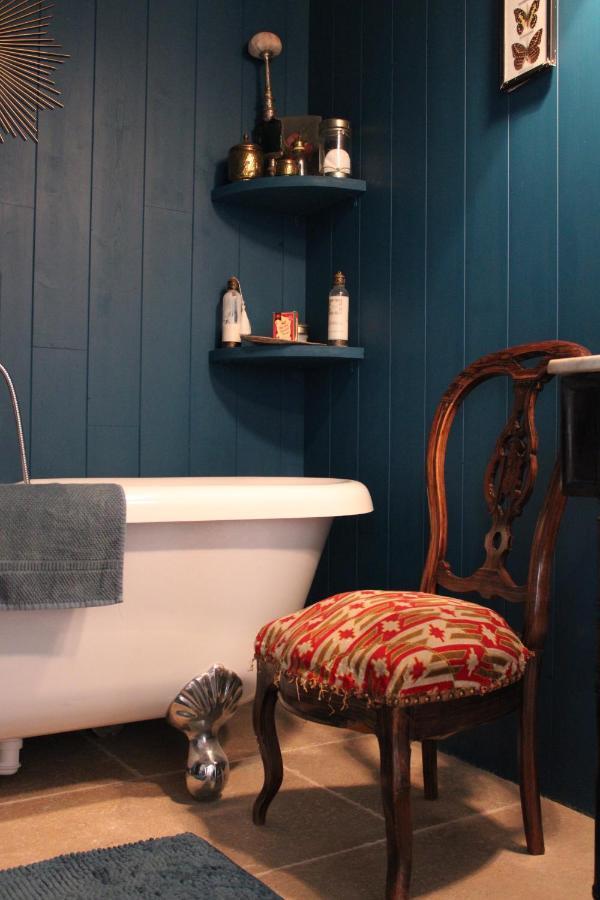 Le Boudoir D'Artiste Bed & Breakfast Semur-en-Auxois Bagian luar foto