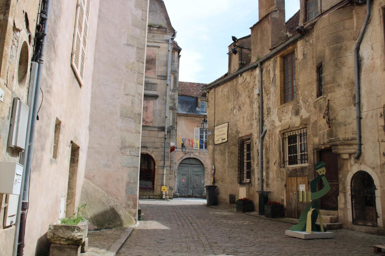 Le Boudoir D'Artiste Bed & Breakfast Semur-en-Auxois Bagian luar foto