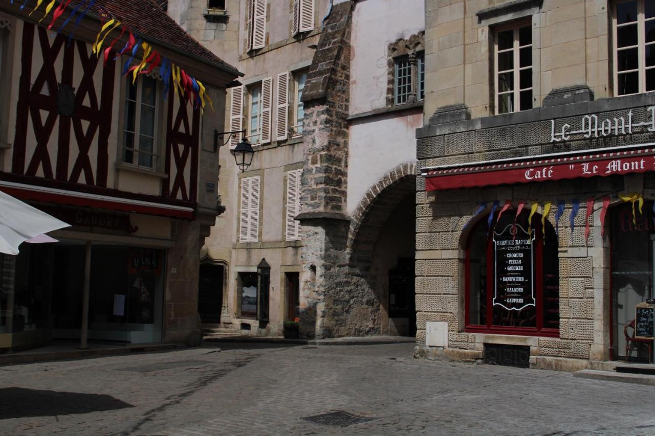 Le Boudoir D'Artiste Bed & Breakfast Semur-en-Auxois Bagian luar foto
